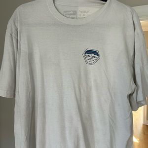 Patagonia Vintage graphic tee size L